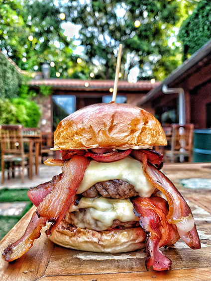 Bacon Burger _Quintal Burger 375